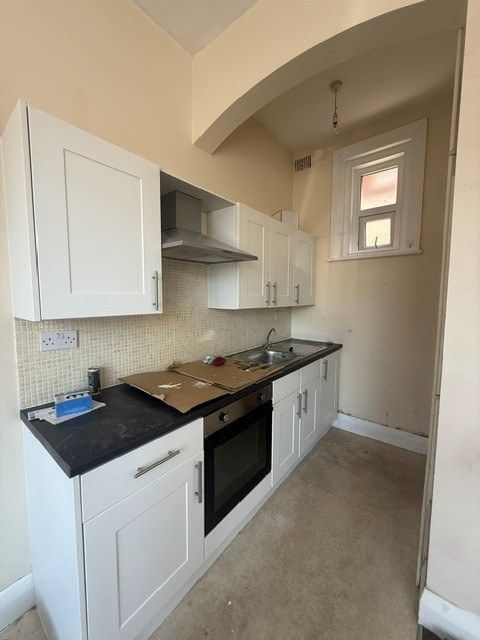 Property photo 2 of 6 2