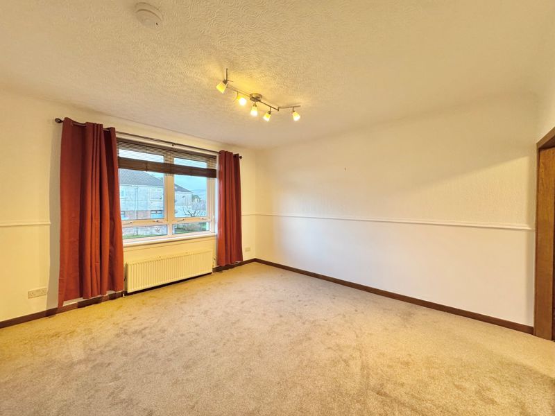 Property photo 3 of 14 Photo 8