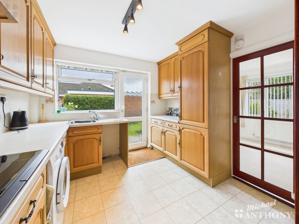 Property photo 2 of 15 Cam03852G0-Pr0457-Still005