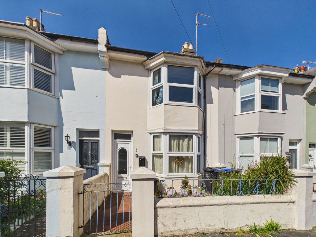 Property photo 1 of 9