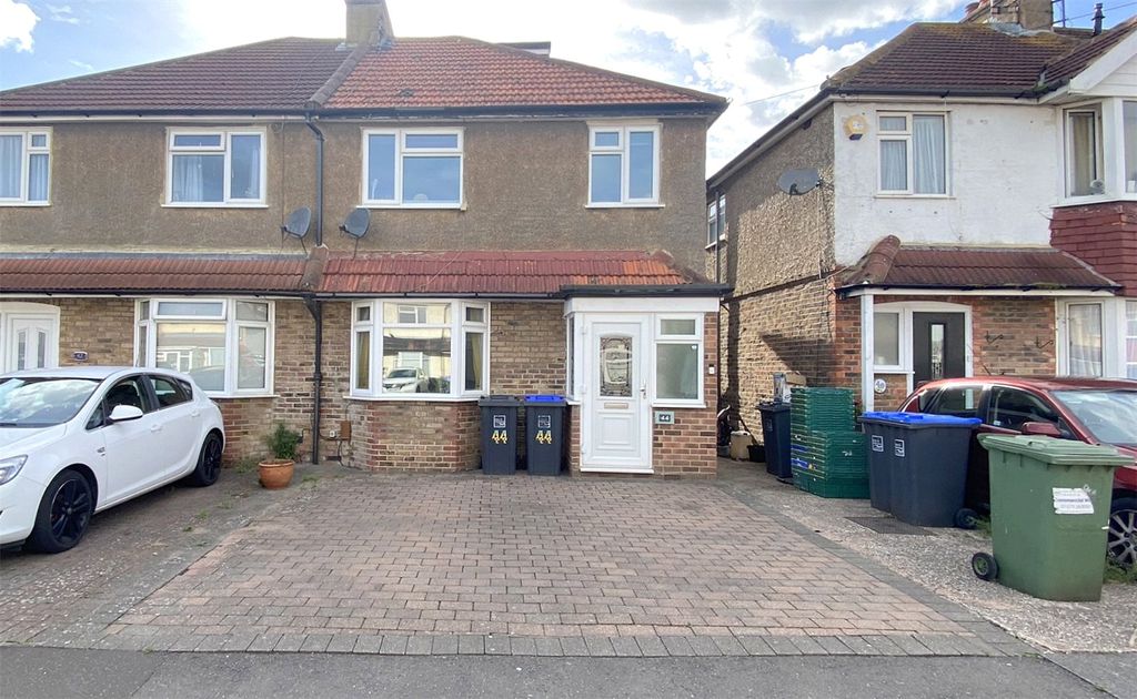 Property photo 1 of 16 Picture No. 18