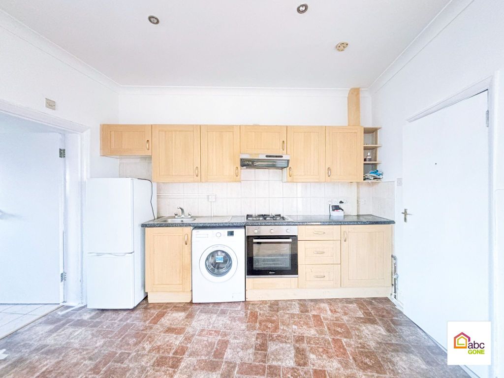Property photo 1 of 4