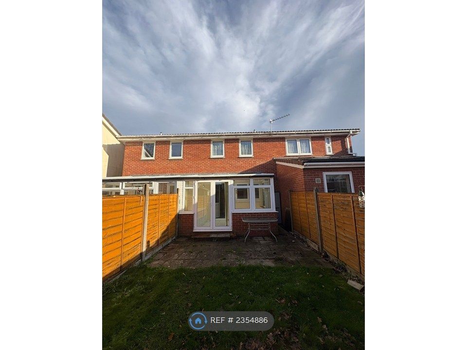 Property photo 3 of 13