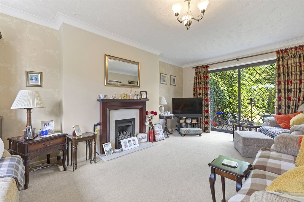 Property photo 2 of 28 Picture No. 67