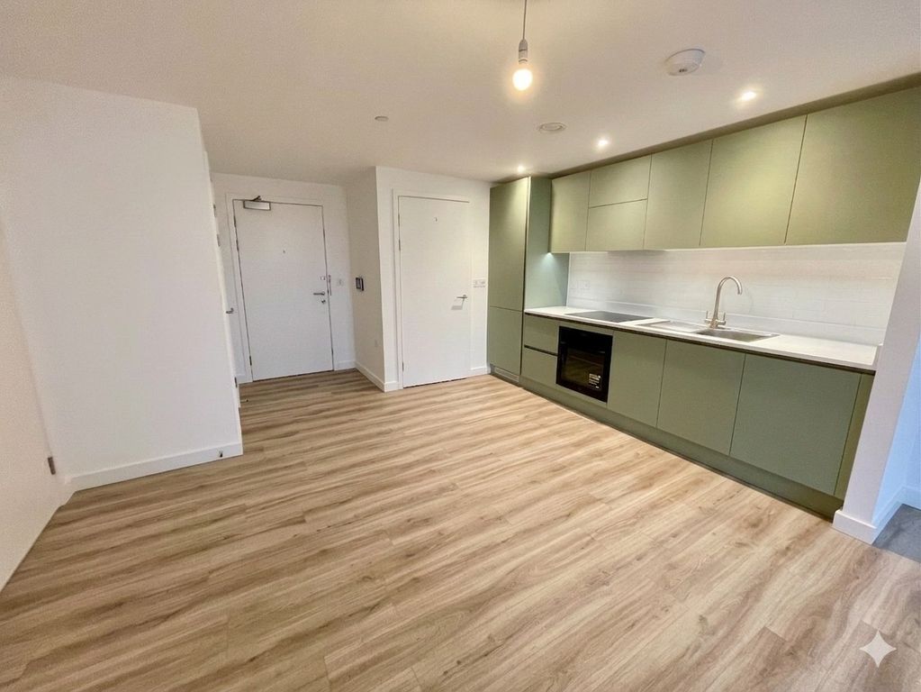 Property photo 2 of 8 5137321