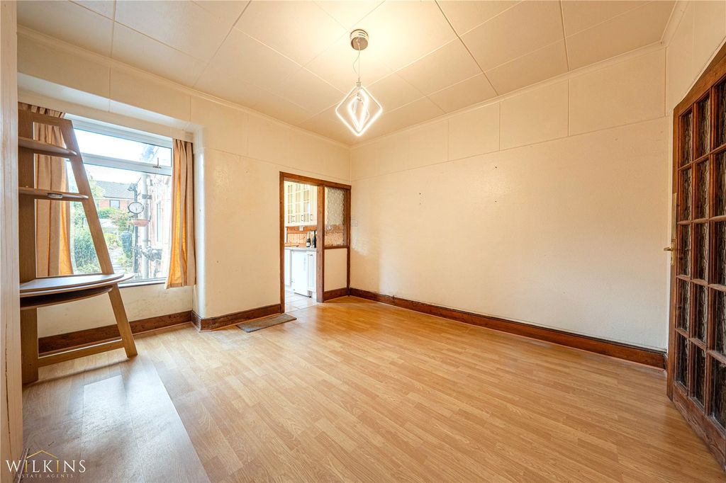 Property photo 3 of 26 Picture No. 12