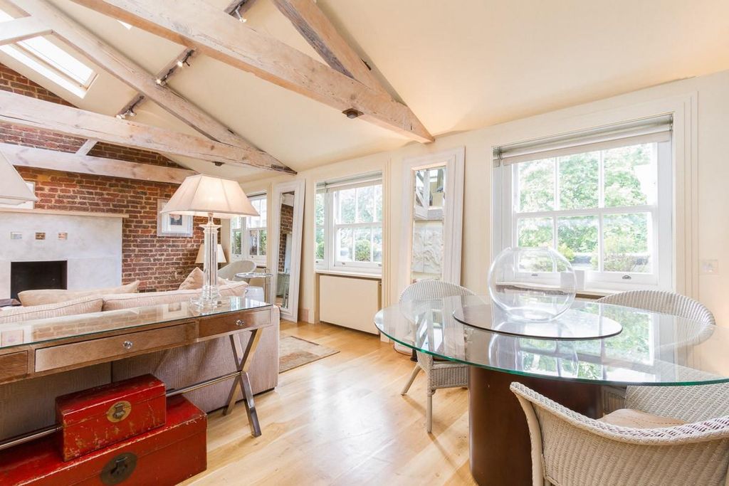 Property photo 1 of 7 Image