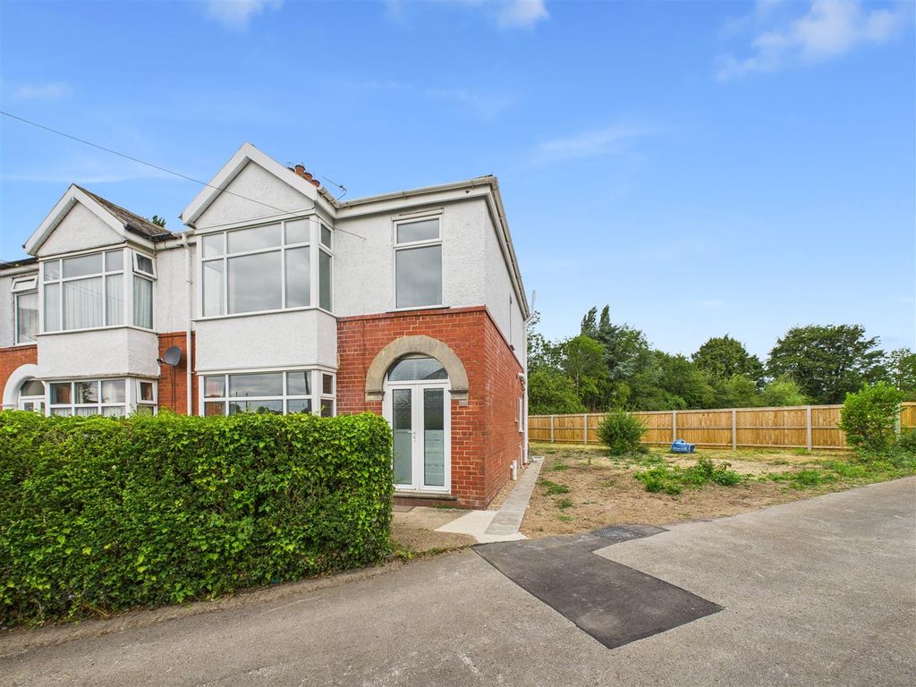 Property photo 1 of 13 Cam05377G0-Pr0039-Still015.Jpg