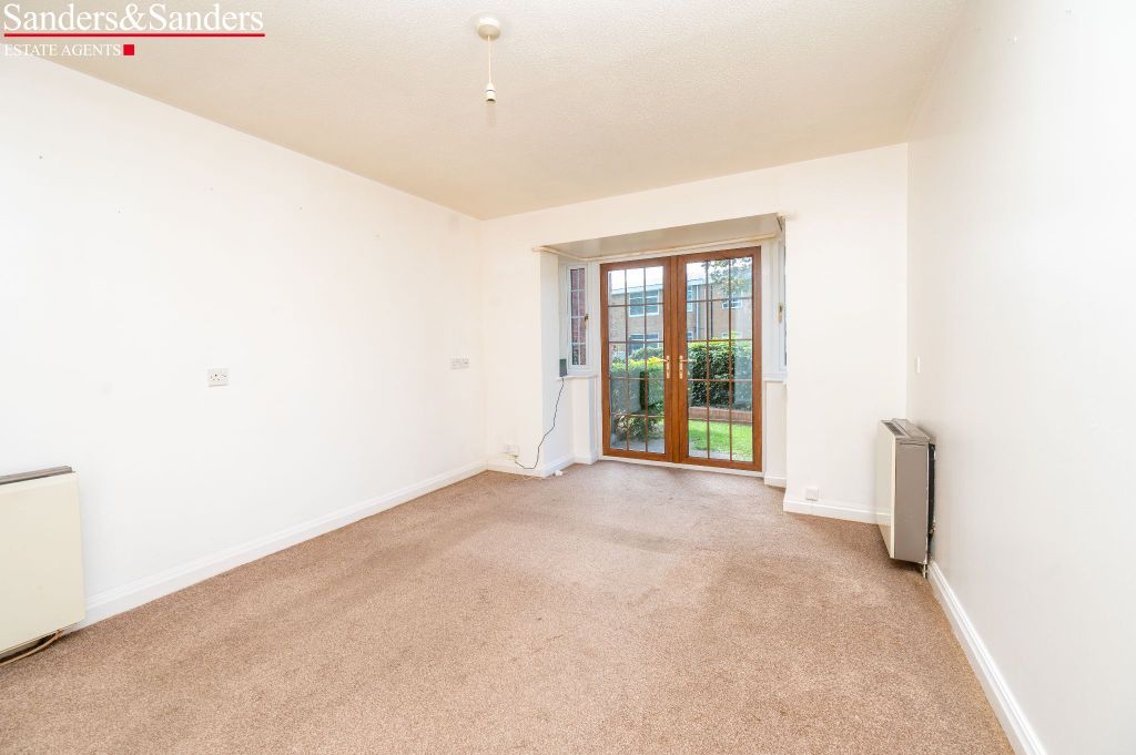 Property photo 2 of 18 Photograph 2