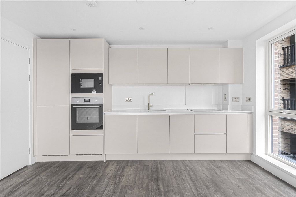 Property photo 3 of 12 Picture No. 03