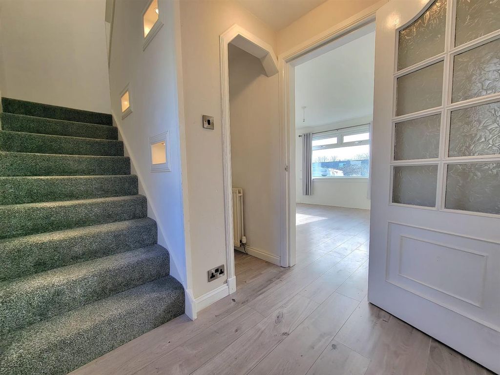 Additional image 8 of 3 bed end terrace house to rentCraigievar Drive, Glenrothes KY7