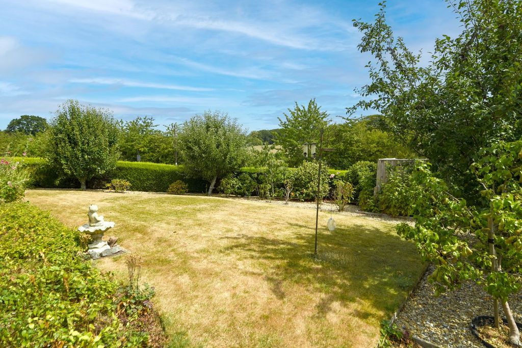 Property photo 3 of 24