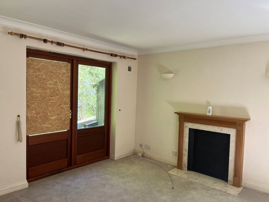 Property photo 3 of 10 Image 3