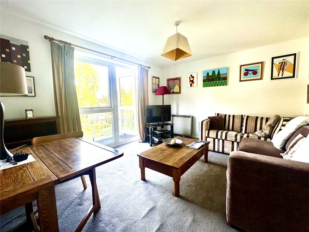 Property photo 2 of 10 Picture No. 03