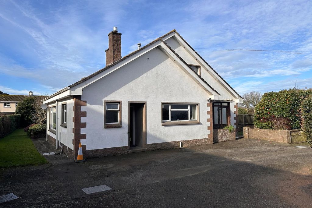Property photo 1 of 25