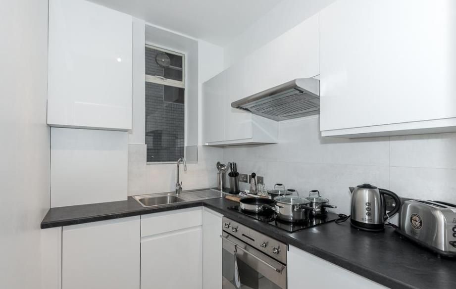 Property photo 2 of 4 1A 241-243 Baker Street 3 01.07.Png