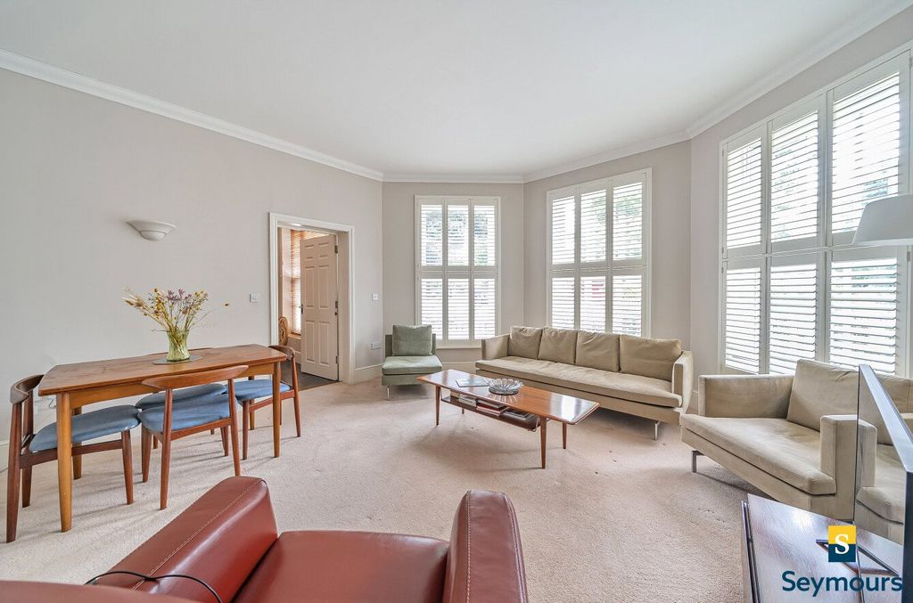 Property photo 2 of 15 Lounge/Dining Room