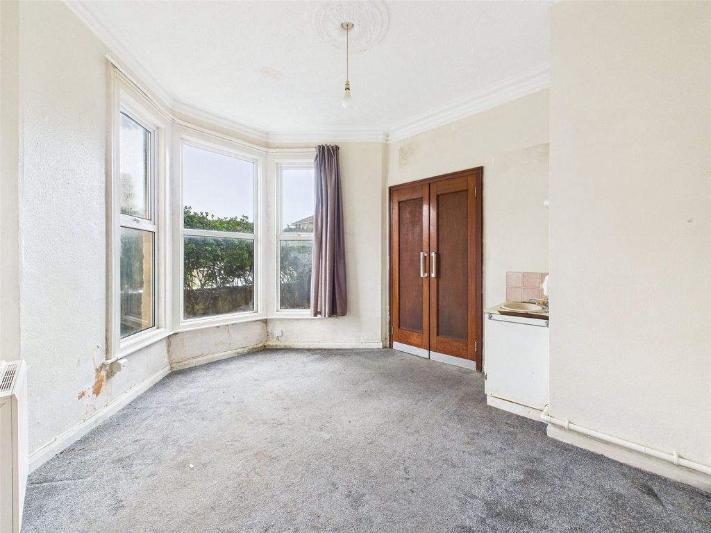 Property photo 3 of 9 Picture No. 02