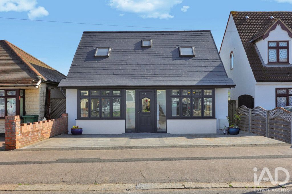 Property photo 1 of 26