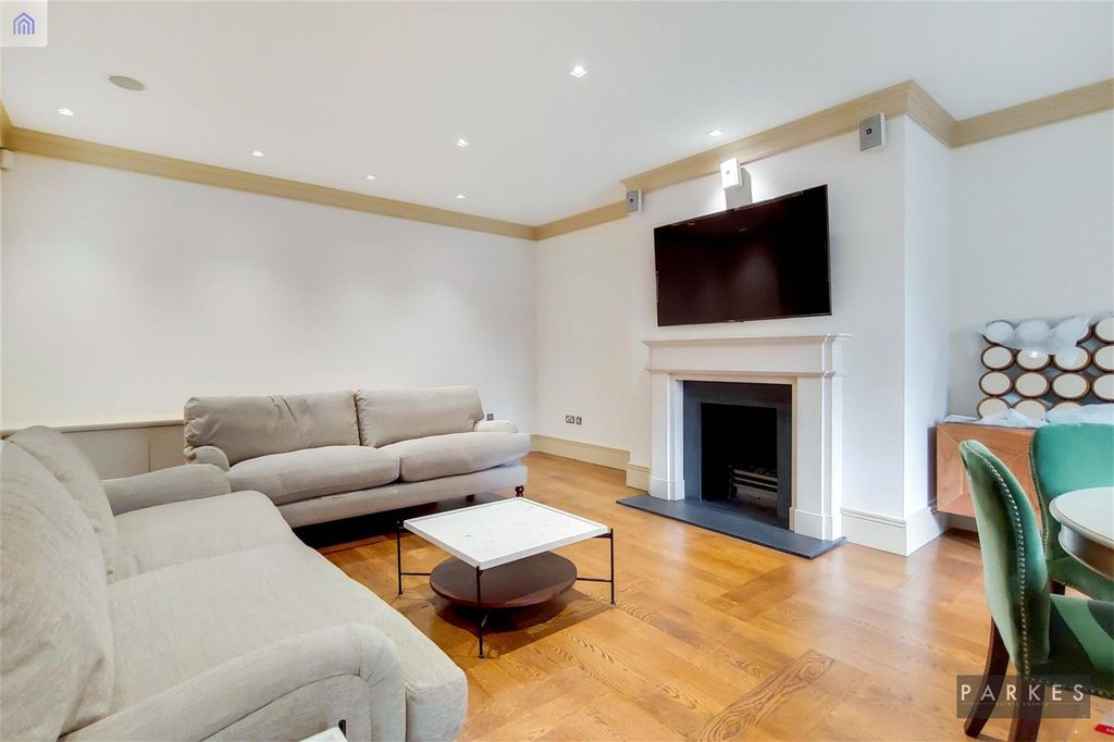 Property photo 1 of 14 Picture No. 10