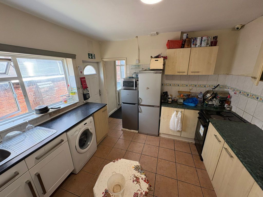 Property photo 3 of 4