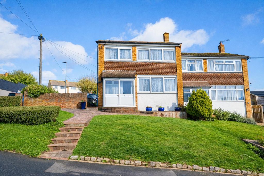 Property photo 1 of 26 6d000c91-4396-401B-9Af4-46F657913752.Png