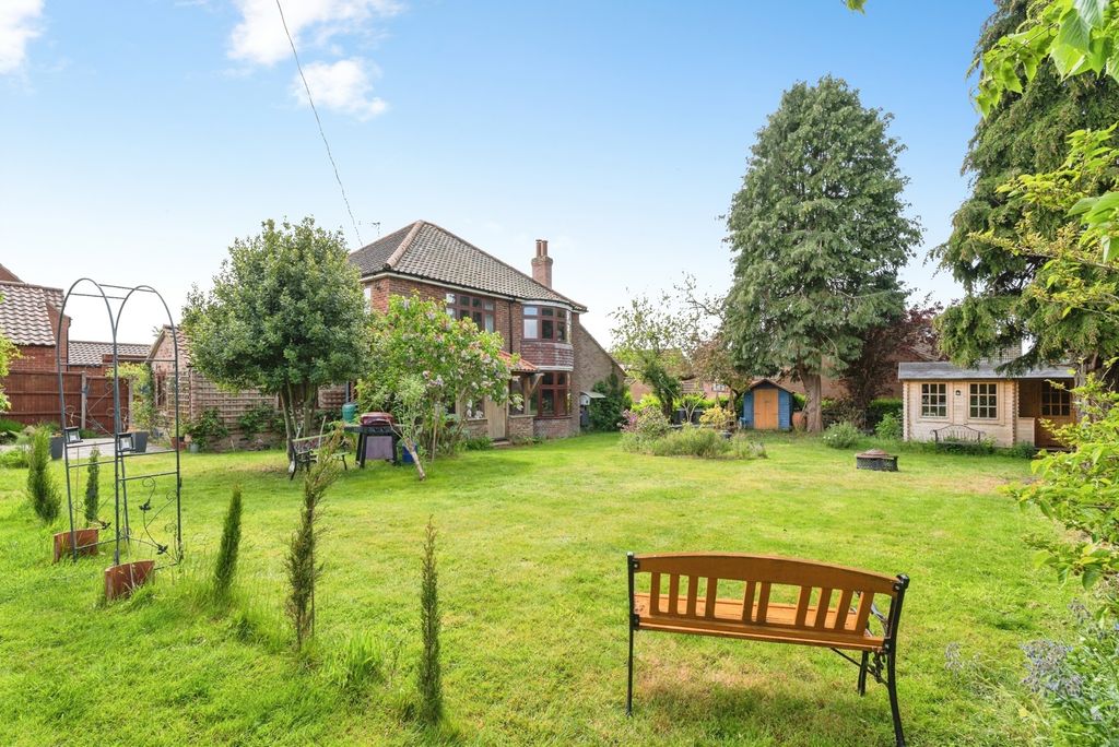 Additional image 28 of 4 bed detached house for saleNorwich Road, Fakenham, Norfolk NR21