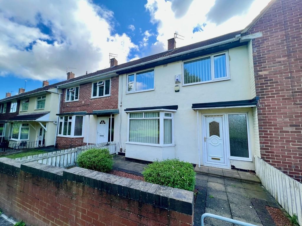 Property photo 1 of 12