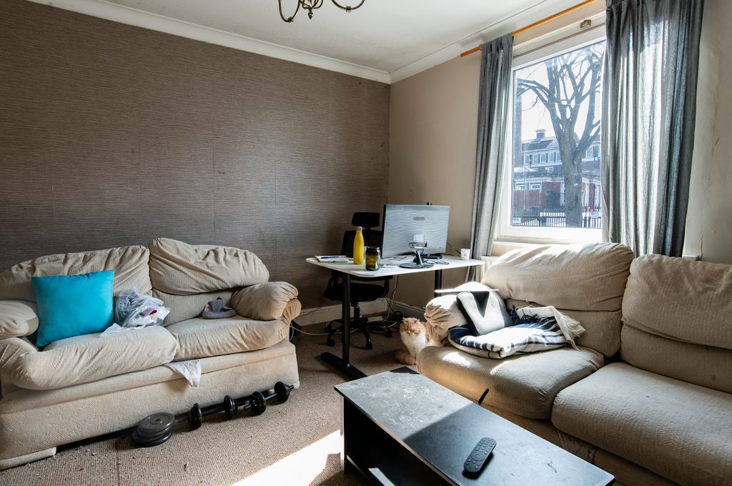 Property photo 3 of 22