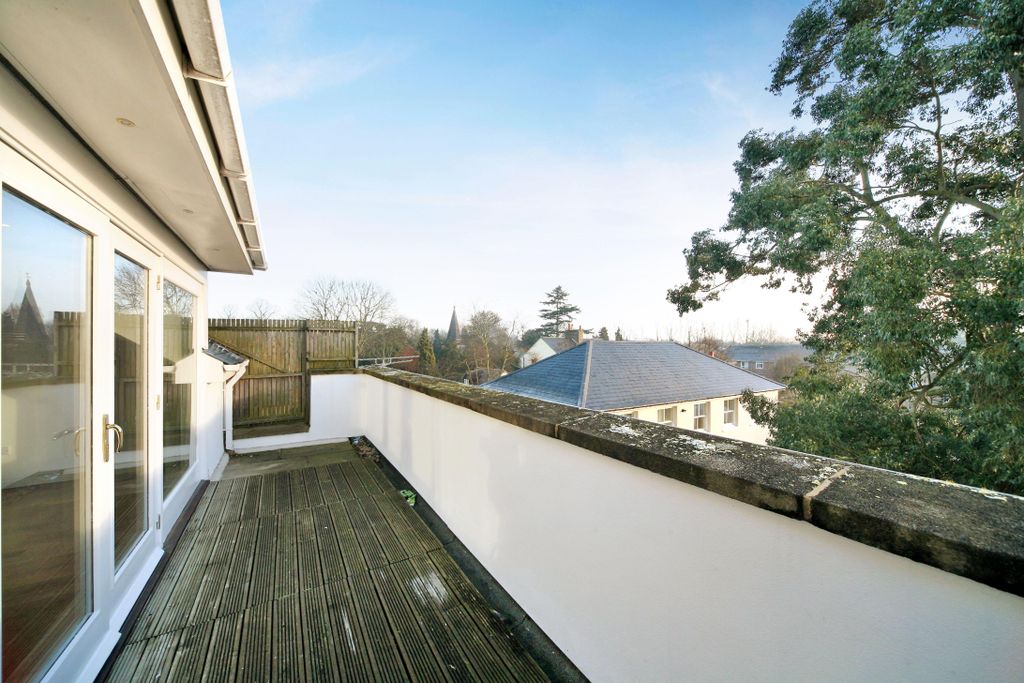 Property photo 3 of 13 Balcony