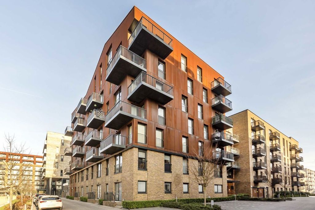 Property photo 1 of 1