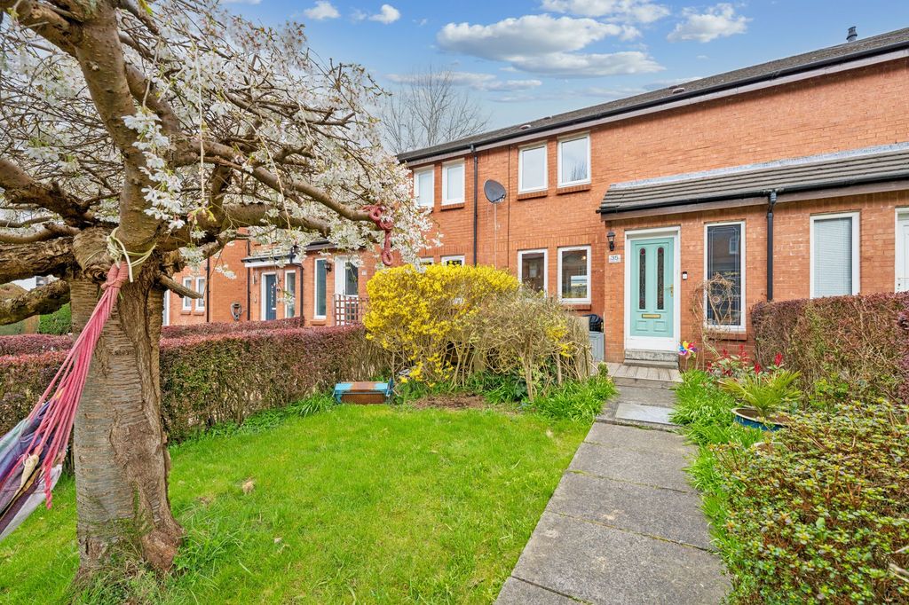 Property photo 1 of 28