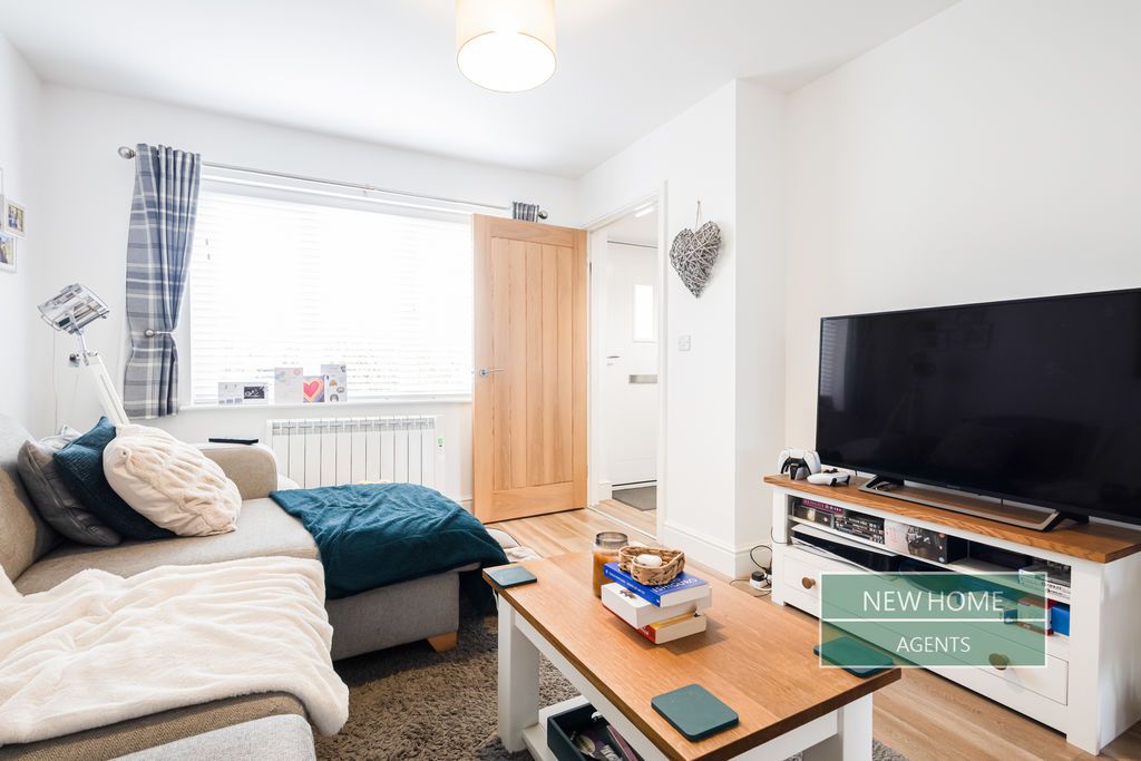 Property photo 3 of 19 Photo 16