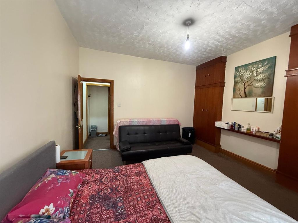 Property photo 2 of 10 Img-20250701-Wa0003.Jpg