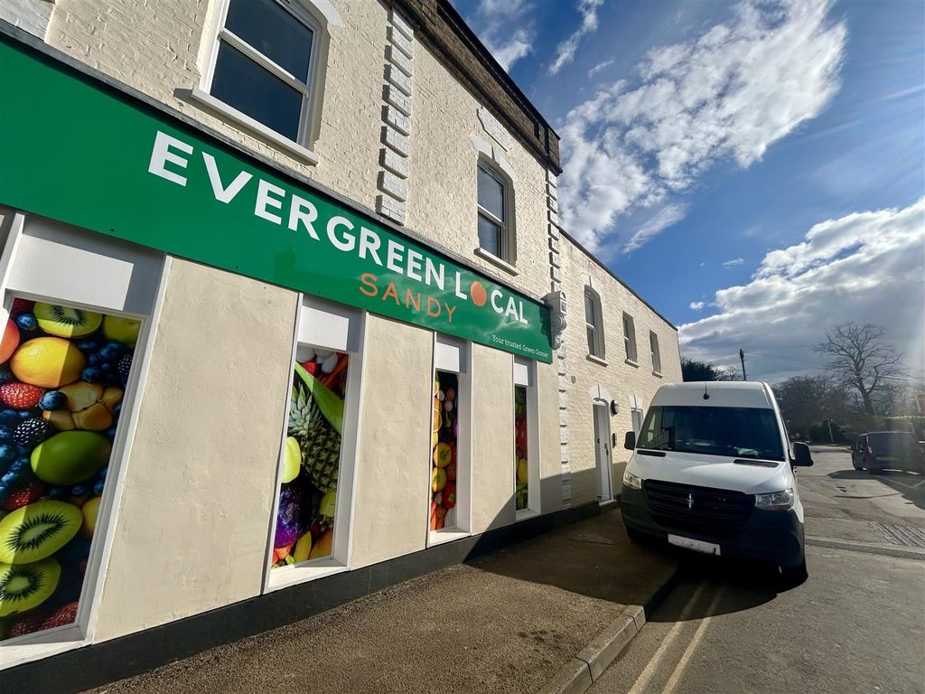 Property photo 1 of 7