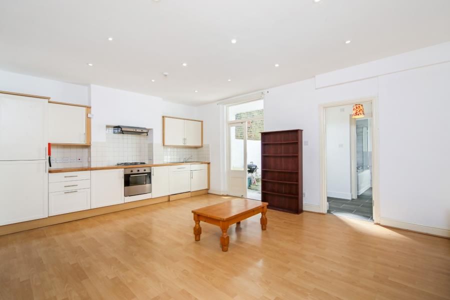 Property photo 1 of 6