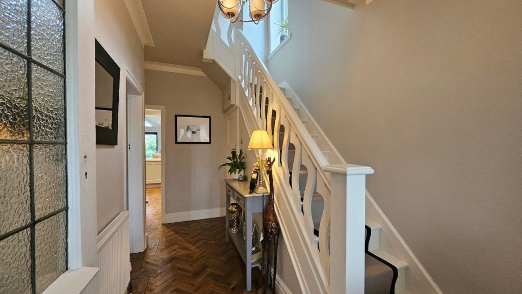 Property photo 3 of 41 2A