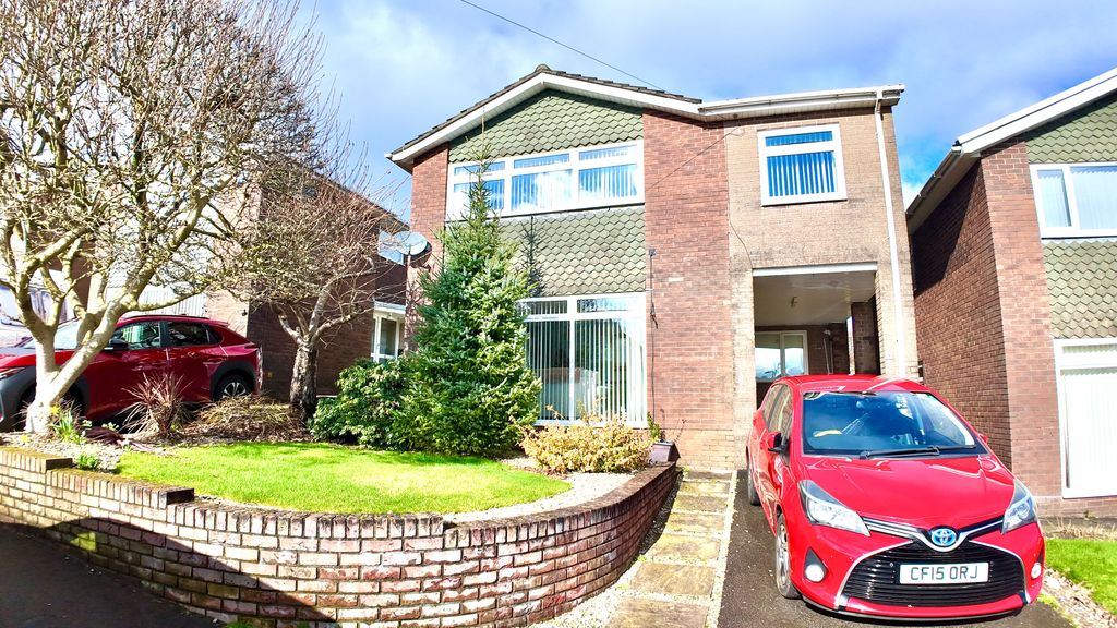 Property photo 1 of 30