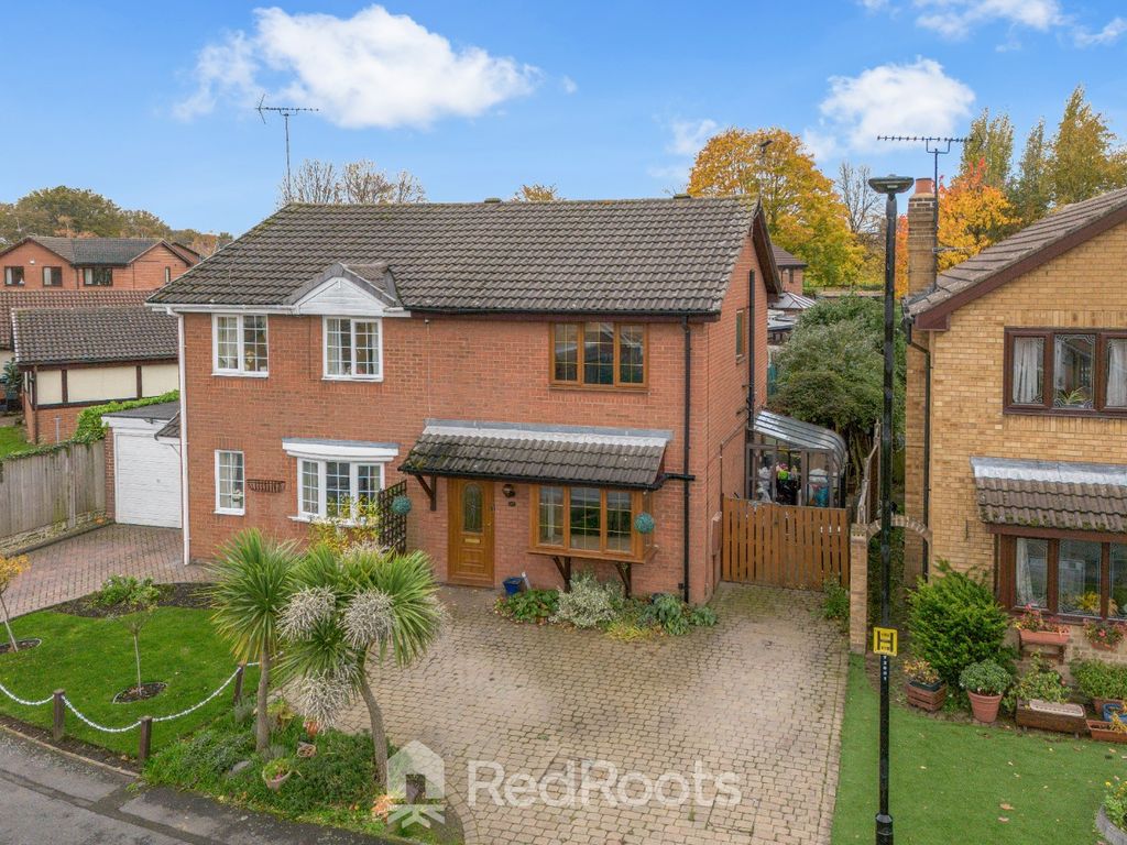 Property photo 2 of 25 4608582