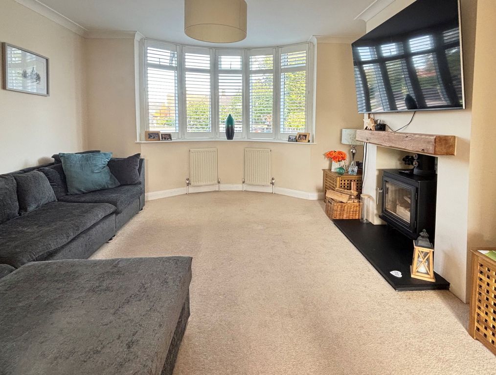 Property photo 2 of 14 Sitting Room