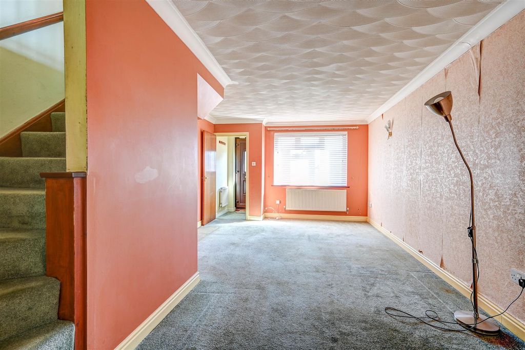 Property photo 2 of 10 Lounge Alternative Angle.Jpg