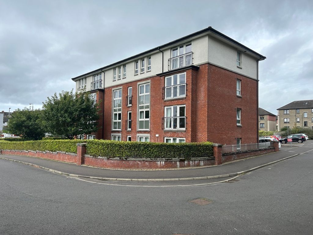 Property photo 1 of 12