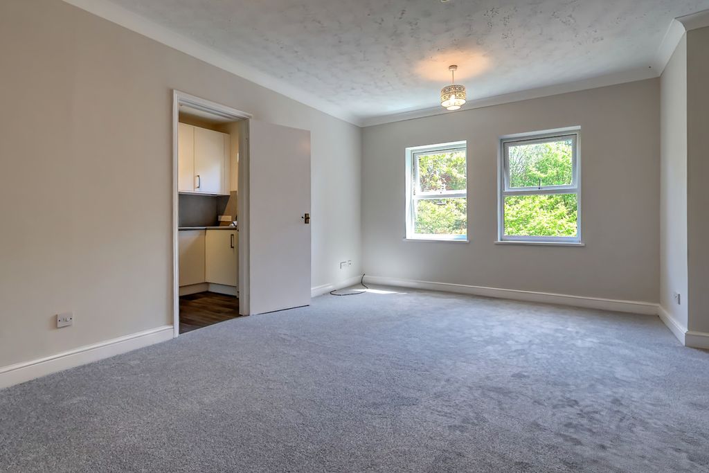Property photo 2 of 10 Picture No. 04