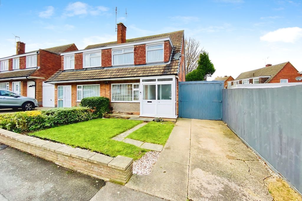 Property photo 1 of 18