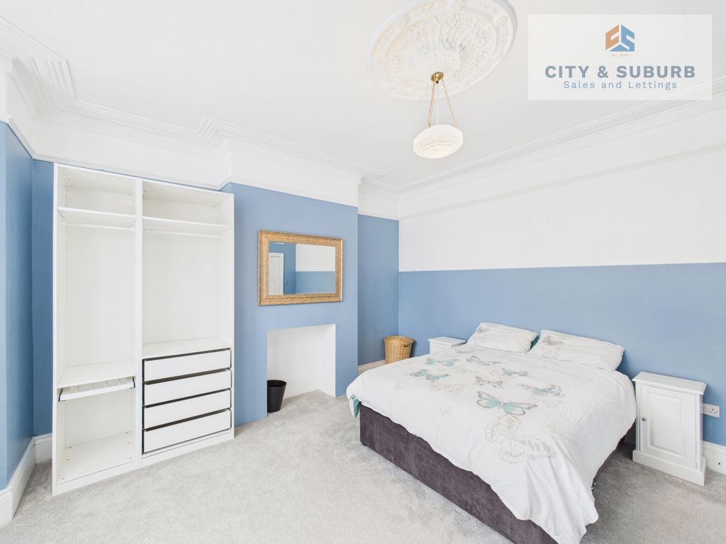 Property photo 3 of 19 Tr207 - Marketing Image (14)
