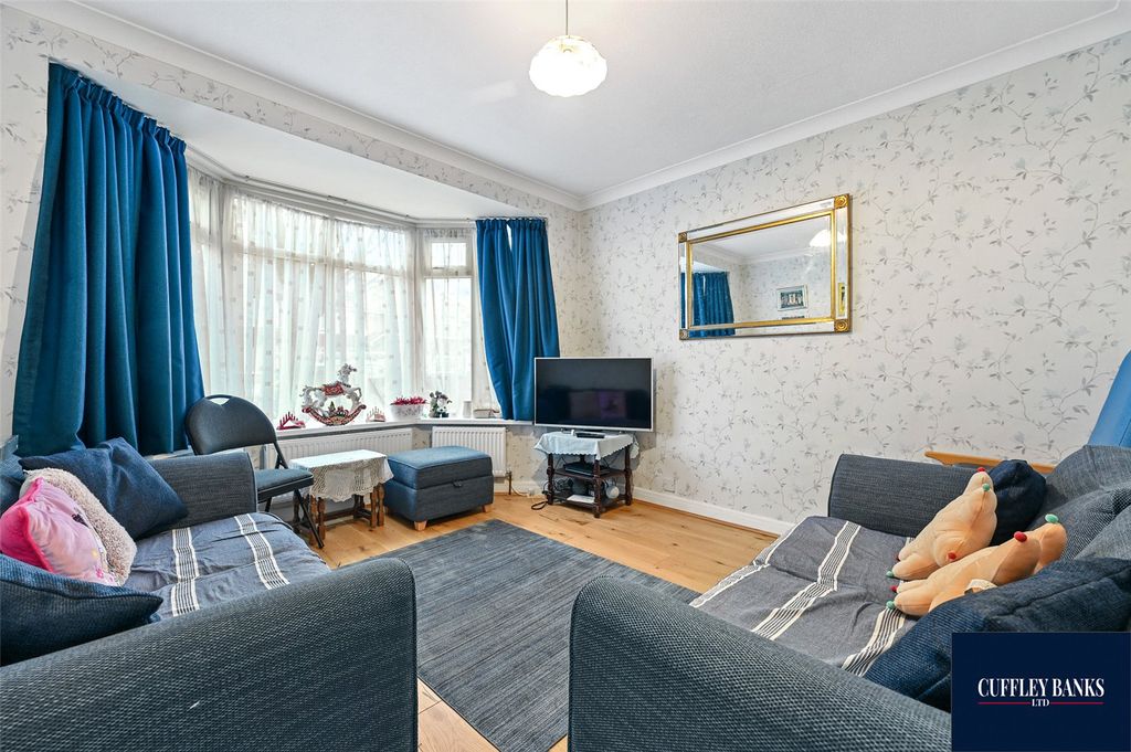 Property photo 2 of 11 Picture No. 02