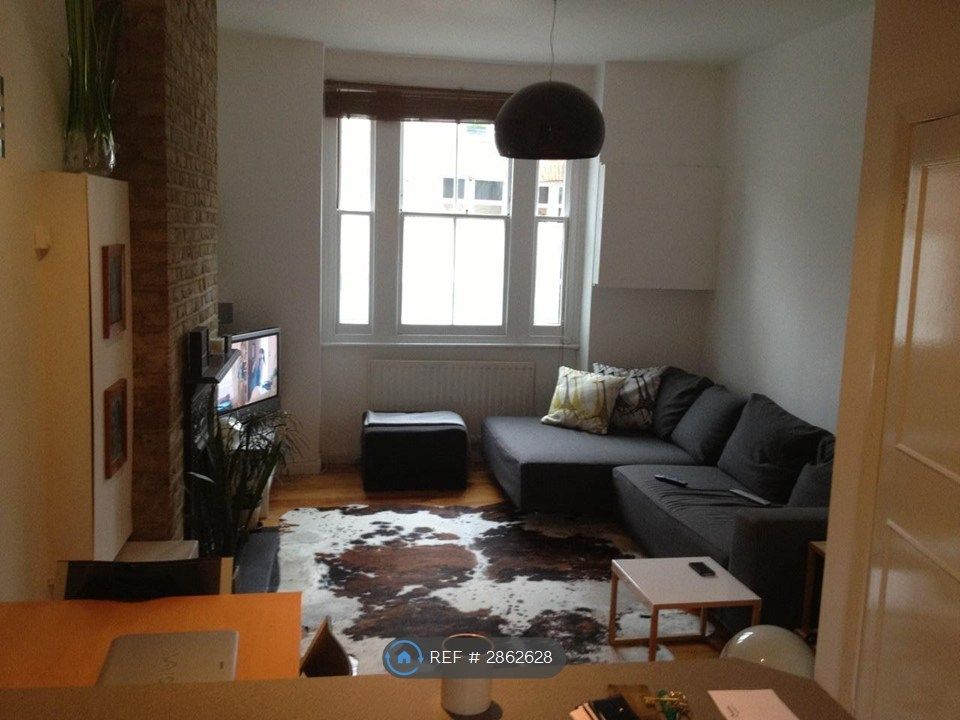 Property photo 2 of 5 Sitting Room