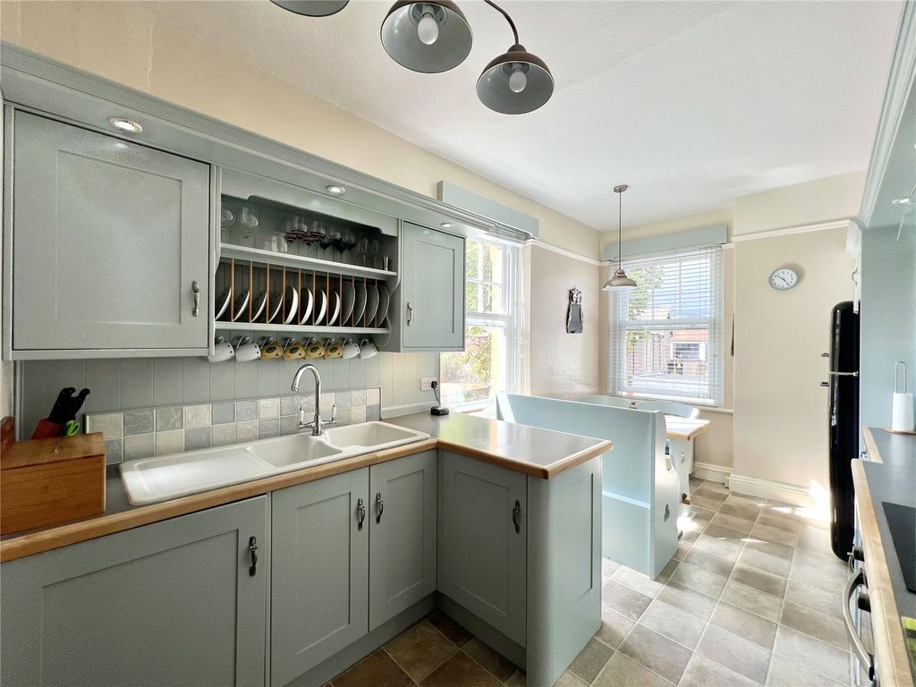 Property photo 3 of 11 Picture No. 08