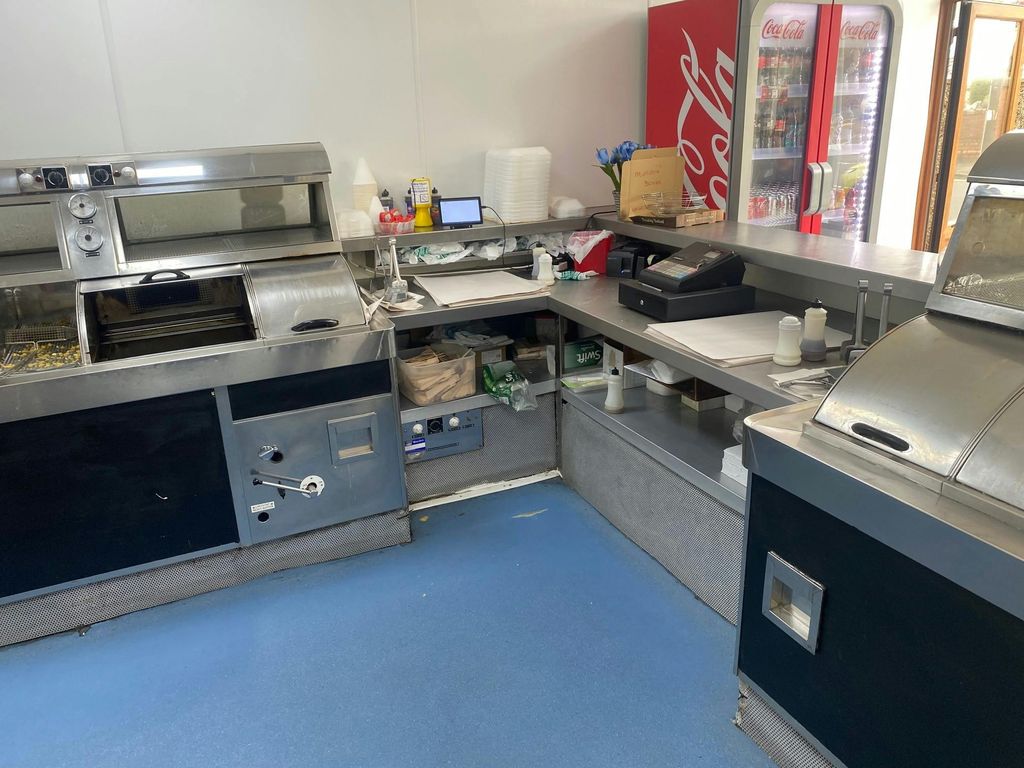 Property photo 2 of 9 Chipshop2.Jpg