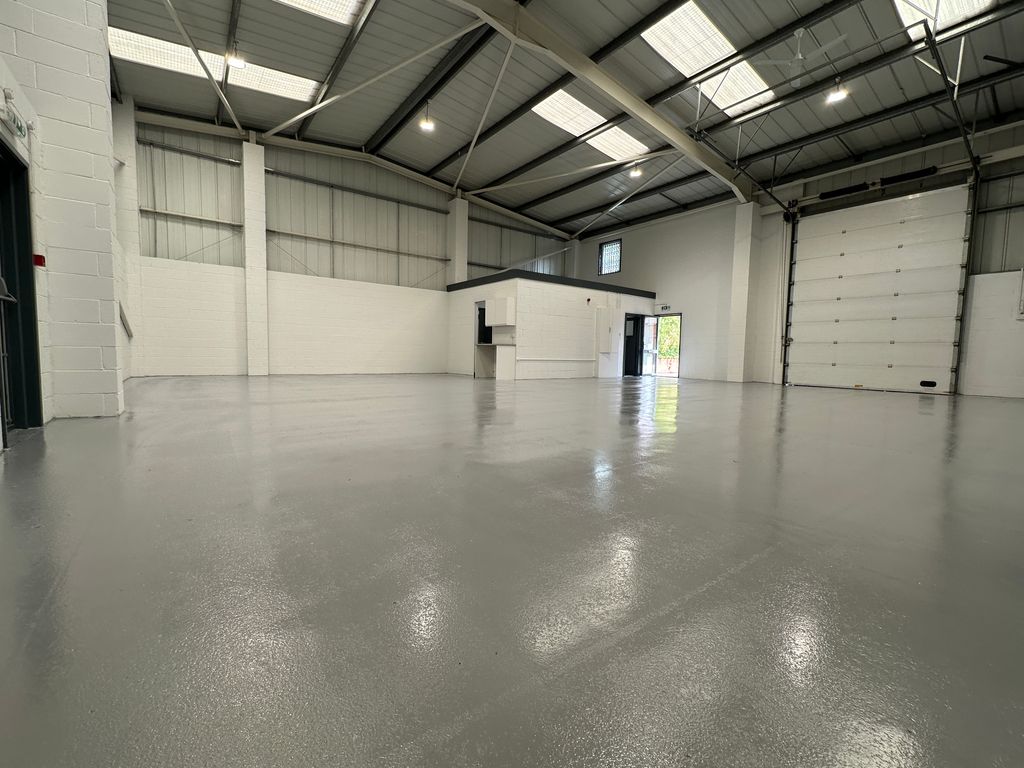 Property photo 3 of 5